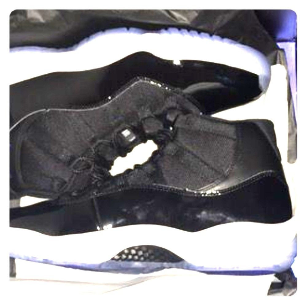 Jordans 11s space jams